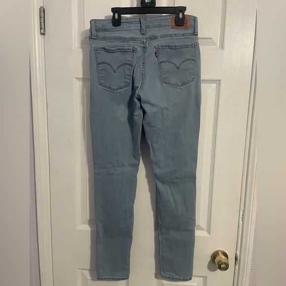 Levi Jeans - Picture 2 of 3